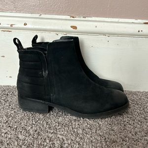Steve Madden black womens booties size 10